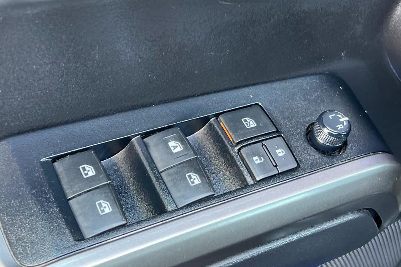 2022 Toyota Tacoma SR5 Roseville CA