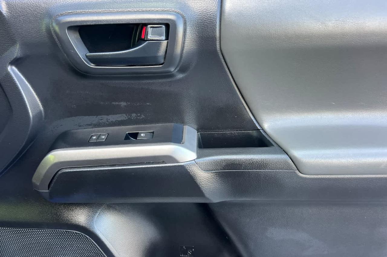 2022 Toyota Tacoma SR5 Roseville CA