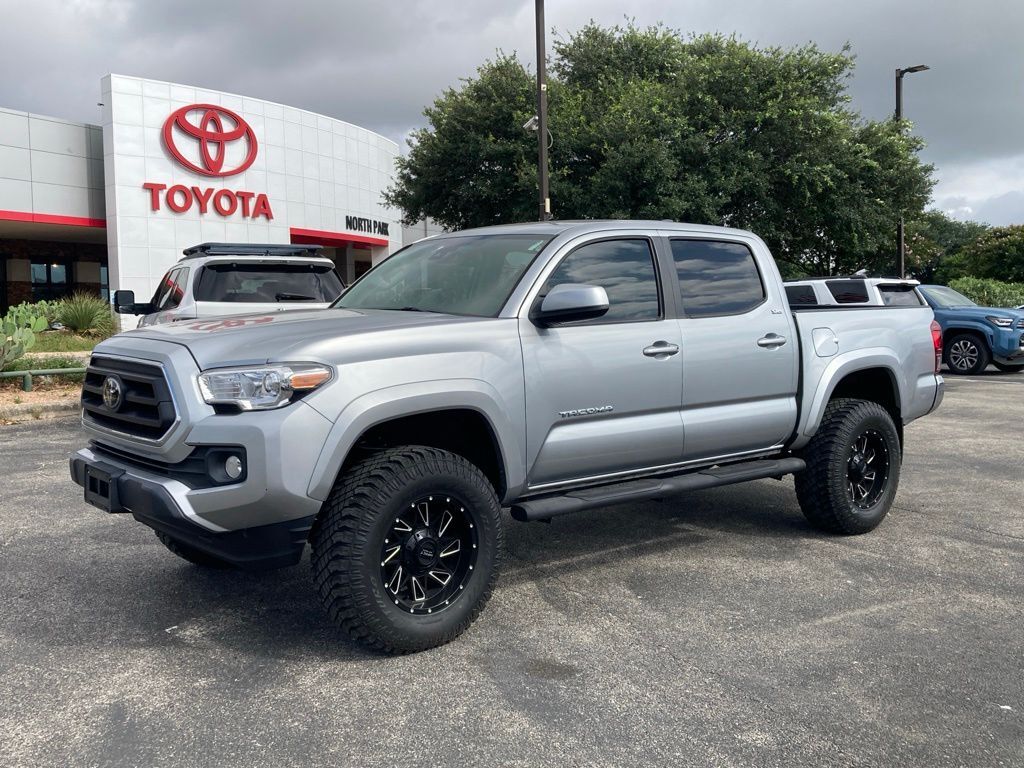 2022 Toyota Tacoma SR5