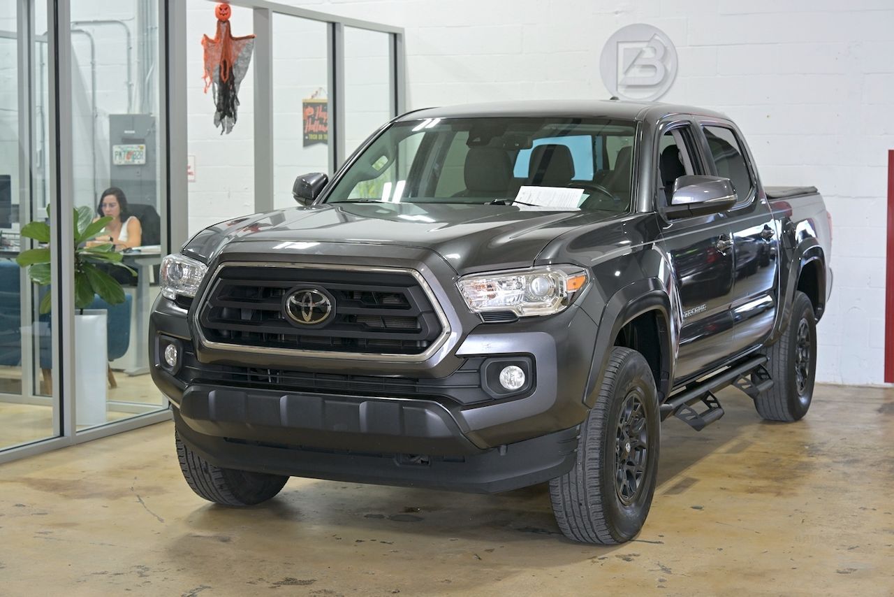2022 Toyota Tacoma SR5 V6