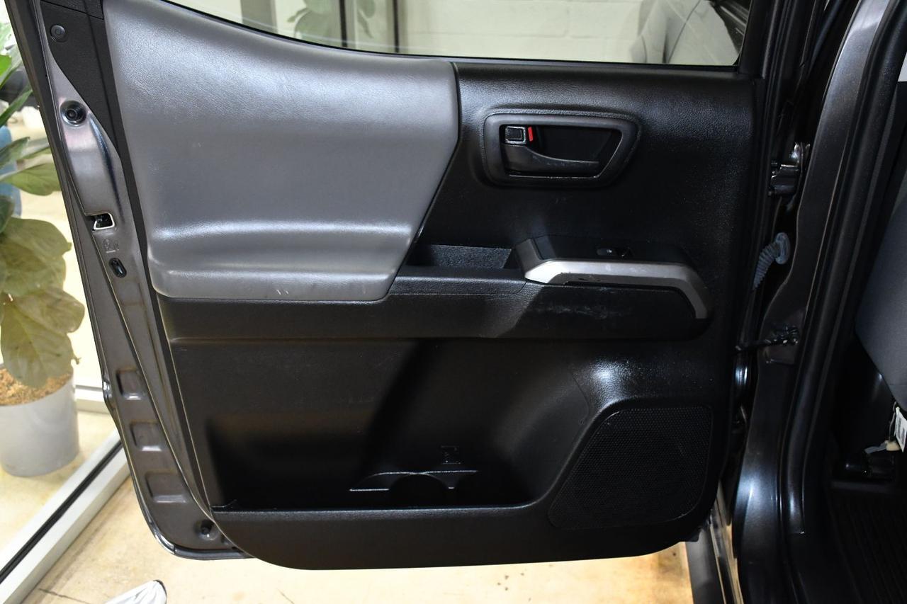 2022 Toyota Tacoma SR5 V6 Miami FL