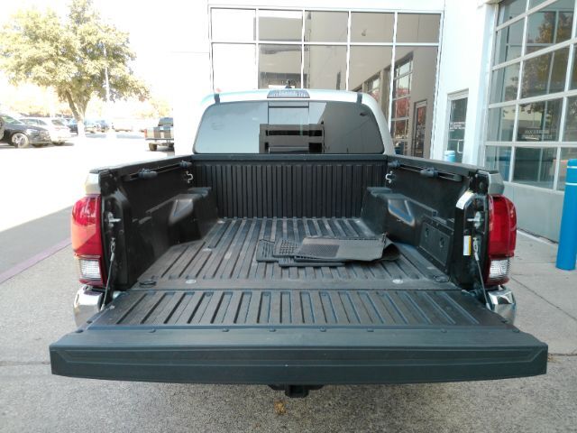 2022 Toyota Tacoma SR5 V6 Plano TX