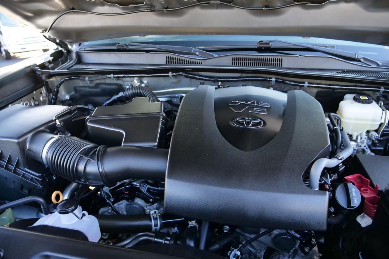 2022 Toyota Tacoma TRD Off Road 4X4 / Roof Ten / Smartcap With Kitchen! Lincolnton NC