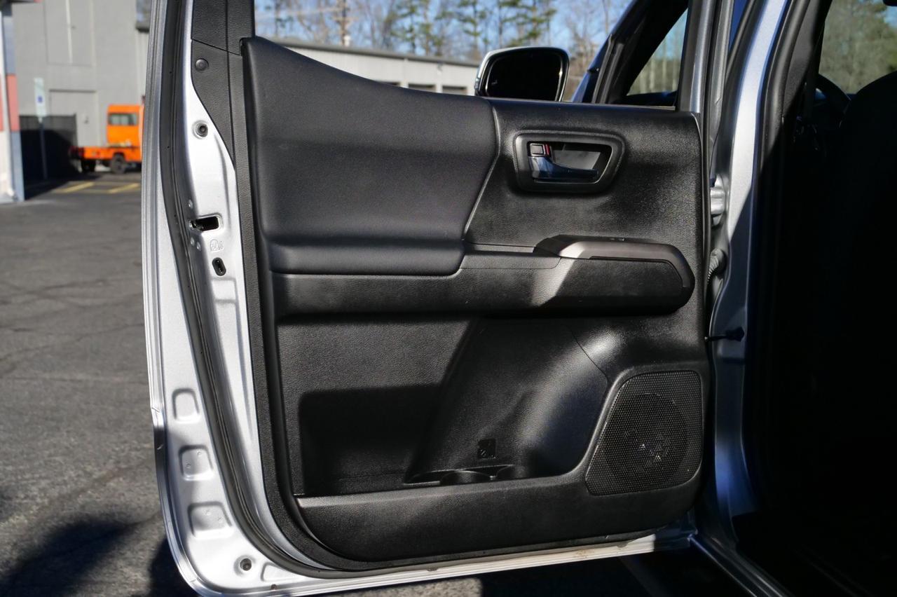 2022 Toyota Tacoma TRD Off Road 4X4 / Roof Ten / Smartcap With Kitchen! Lincolnton NC