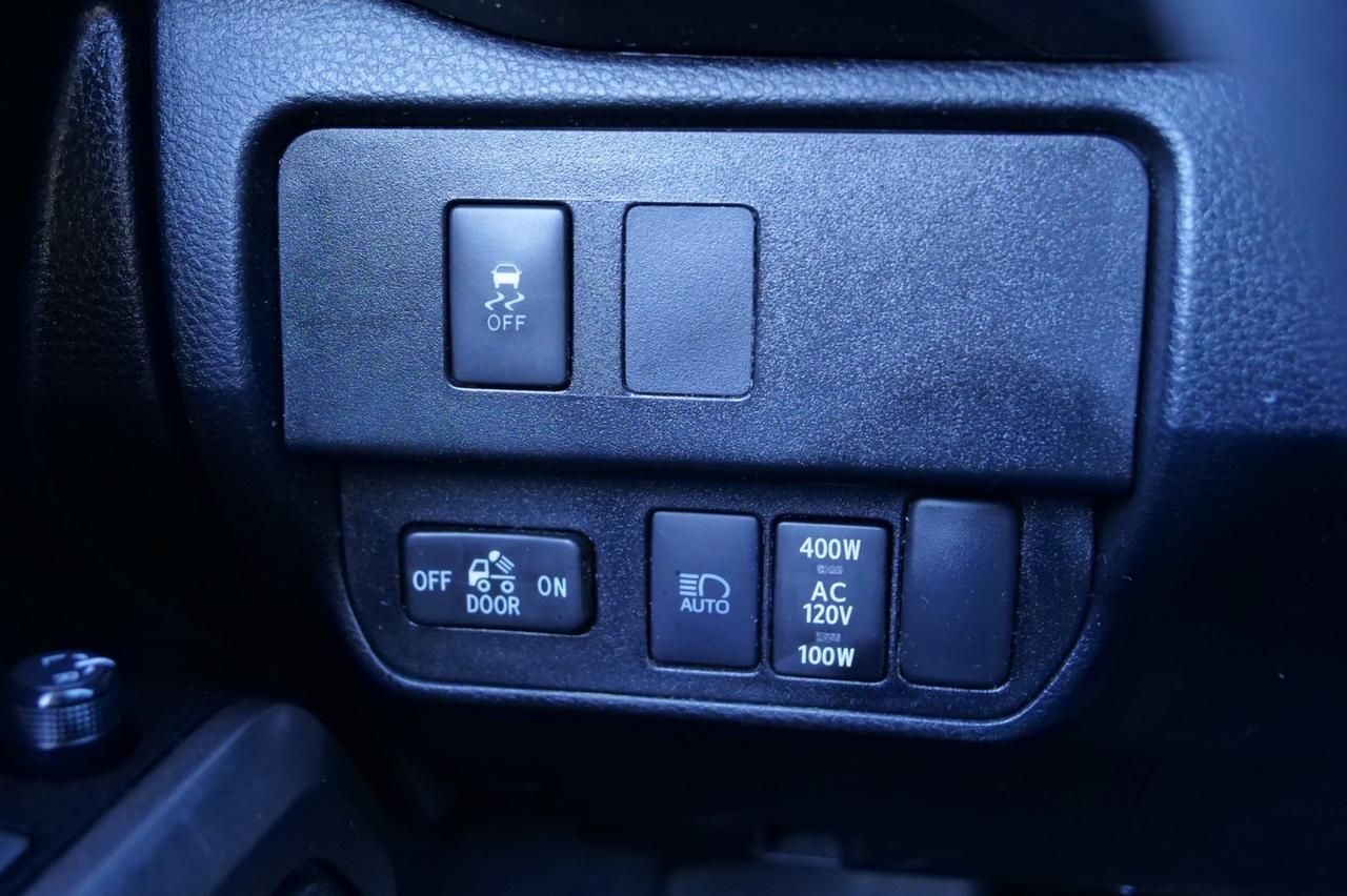 2022 Toyota Tacoma TRD Off Road 4X4 / Roof Ten / Smartcap With Kitchen! Lincolnton NC