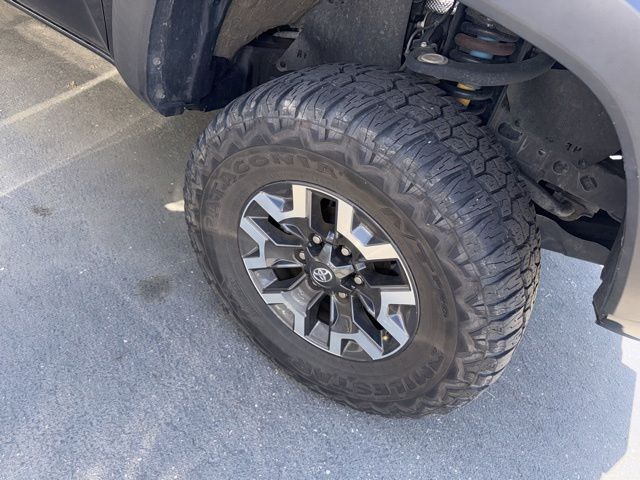 2022 Toyota Tacoma TRD Off-Road