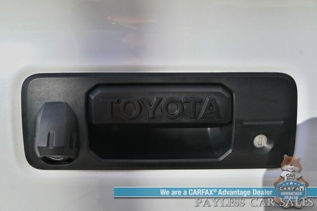 2022 Toyota Tacoma TRD Sport / 4X4 / Lifted / Advance Tech Pkg / Power & Heated Leather Seats / NAV / Sunroof / JBL Speakers / Blind Spot Alert / Lane & Collision Alert / Apple CarPlay & Android Auto / Tonneau Cover / Tow Pkg / 1-Owner Anchorage AK
