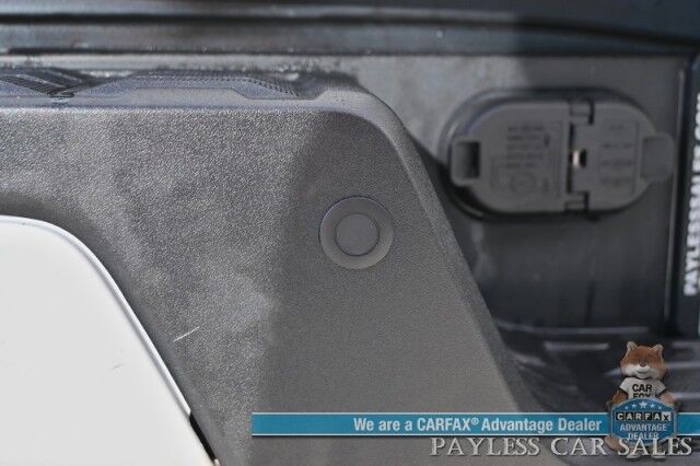 2022 Toyota Tacoma TRD Sport / 4X4 / Lifted / Advance Tech Pkg / Power & Heated Leather Seats / NAV / Sunroof / JBL Speakers / Blind Spot Alert / Lane & Collision Alert / Apple CarPlay & Android Auto / Tonneau Cover / Tow Pkg / 1-Owner Anchorage AK