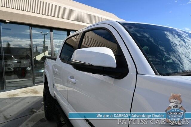 2022 Toyota Tacoma TRD Sport / 4X4 / Lifted / Advance Tech Pkg / Power & Heated Leather Seats / NAV / Sunroof / JBL Speakers / Blind Spot Alert / Lane & Collision Alert / Apple CarPlay & Android Auto / Tonneau Cover / Tow Pkg / 1-Owner Anchorage AK