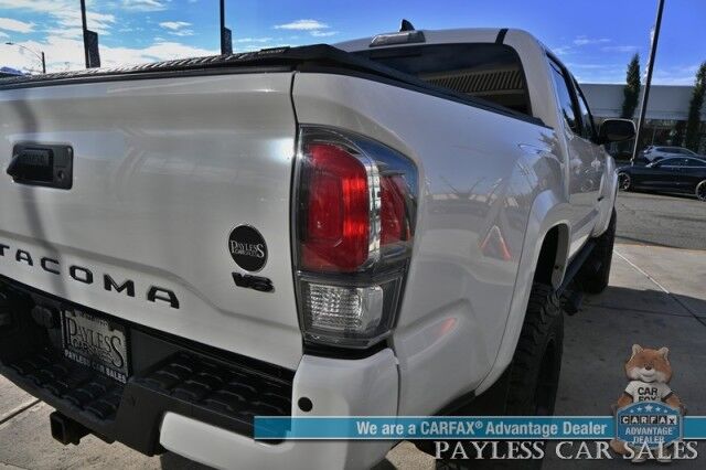 2022 Toyota Tacoma TRD Sport / 4X4 / Lifted / Advance Tech Pkg / Power & Heated Leather Seats / NAV / Sunroof / JBL Speakers / Blind Spot Alert / Lane & Collision Alert / Apple CarPlay & Android Auto / Tonneau Cover / Tow Pkg / 1-Owner Anchorage AK