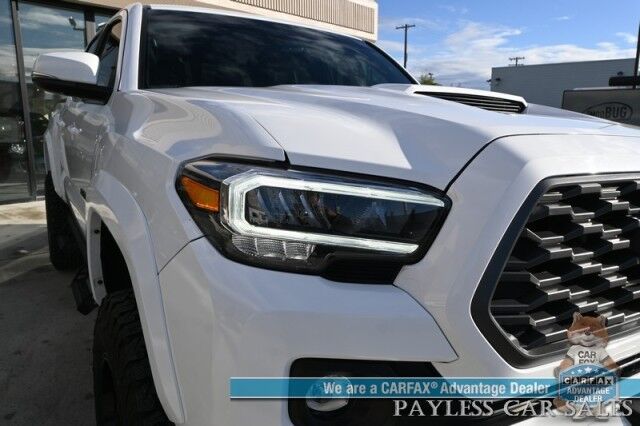 2022 Toyota Tacoma TRD Sport / 4X4 / Lifted / Advance Tech Pkg / Power & Heated Leather Seats / NAV / Sunroof / JBL Speakers / Blind Spot Alert / Lane & Collision Alert / Apple CarPlay & Android Auto / Tonneau Cover / Tow Pkg / 1-Owner Anchorage AK