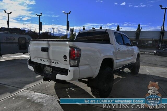 2022 Toyota Tacoma TRD Sport / 4X4 / Lifted / Advance Tech Pkg / Power & Heated Leather Seats / NAV / Sunroof / JBL Speakers / Blind Spot Alert / Lane & Collision Alert / Apple CarPlay & Android Auto / Tonneau Cover / Tow Pkg / 1-Owner Anchorage AK
