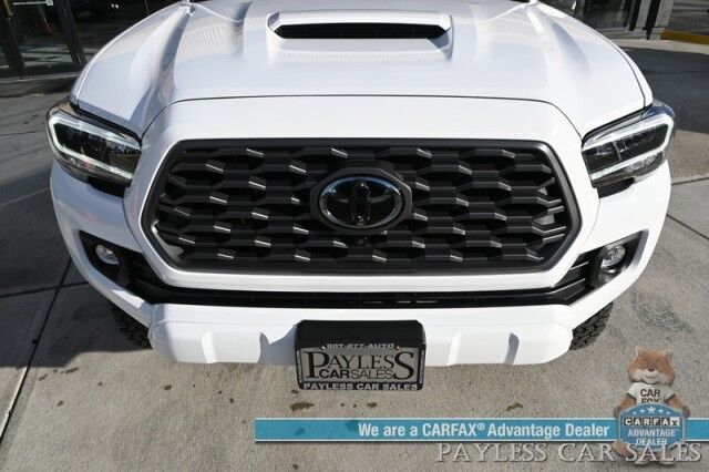 2022 Toyota Tacoma TRD Sport / 4X4 / Lifted / Advance Tech Pkg / Power & Heated Leather Seats / NAV / Sunroof / JBL Speakers / Blind Spot Alert / Lane & Collision Alert / Apple CarPlay & Android Auto / Tonneau Cover / Tow Pkg / 1-Owner Anchorage AK