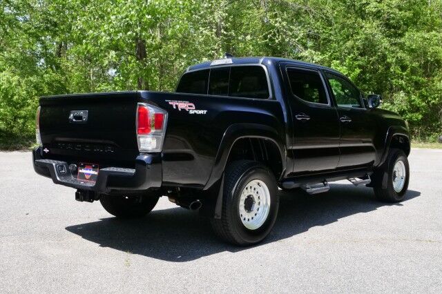 2022 Toyota Tacoma TRD Sport 4X4 / Wheels & Tires Upgrade / Leather Seats! High Point NC