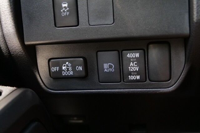 2022 Toyota Tacoma TRD Sport 4X4 / Wheels & Tires Upgrade / Leather Seats! High Point NC