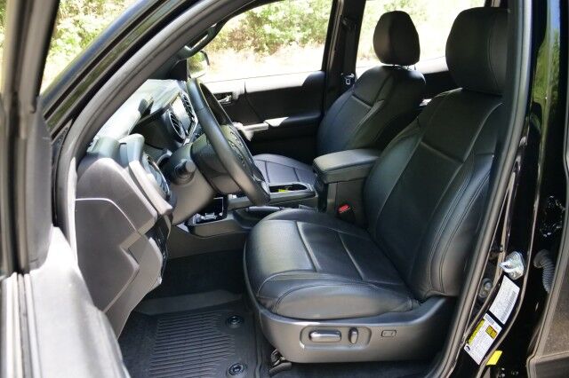 2022 Toyota Tacoma TRD Sport 4X4 / Wheels & Tires Upgrade / Leather Seats! High Point NC