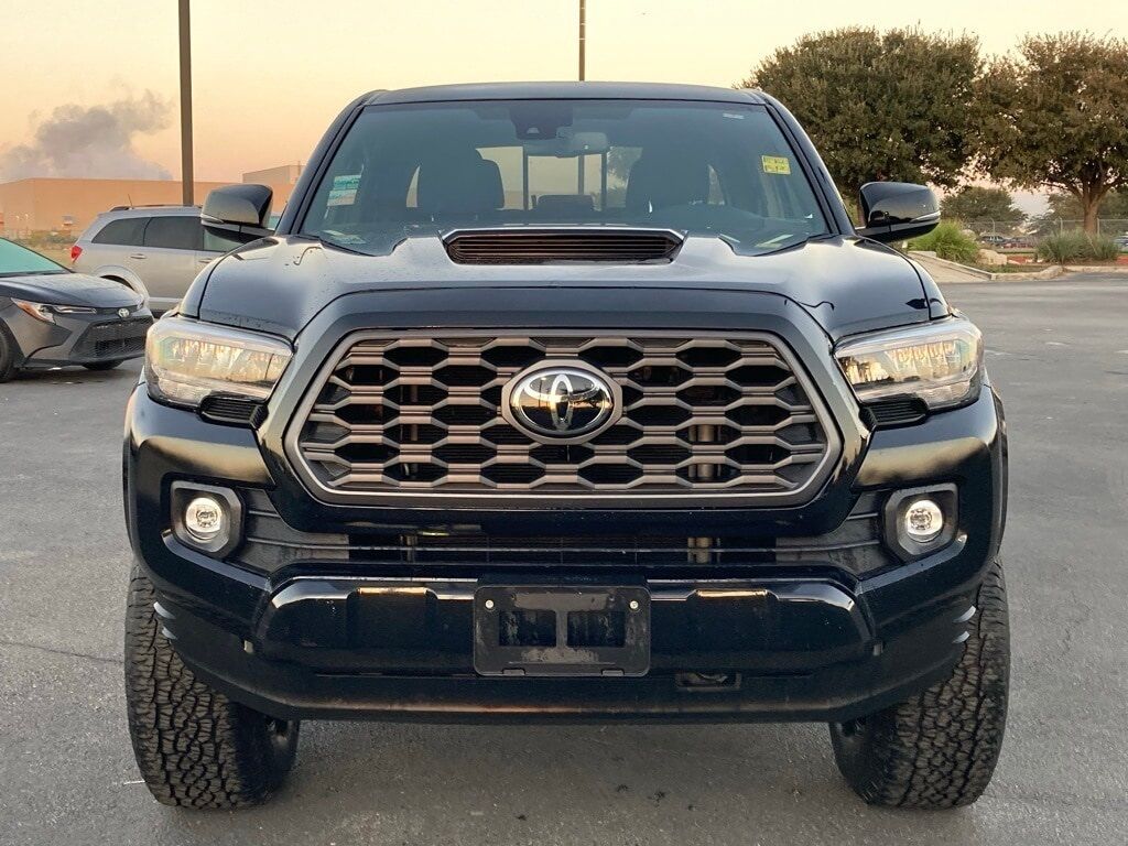 2022 Toyota Tacoma TRD Sport