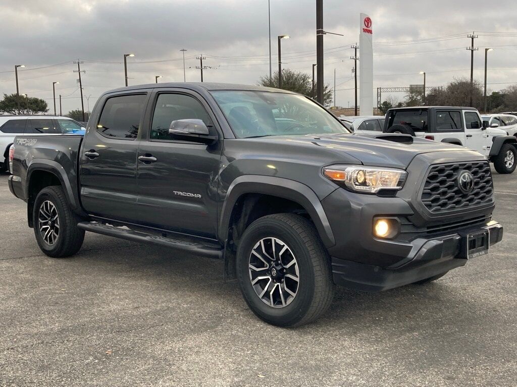 2022 Toyota Tacoma TRD Sport