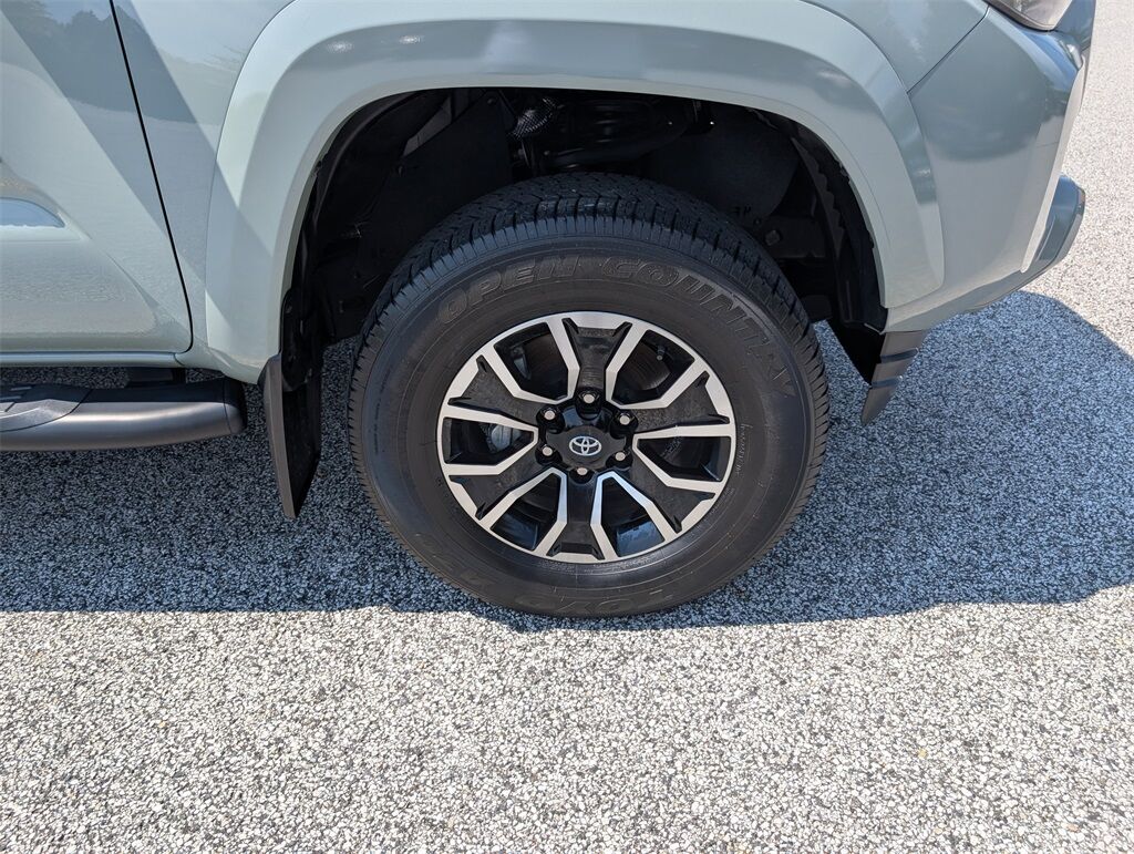 2022 Toyota Tacoma TRD Sport