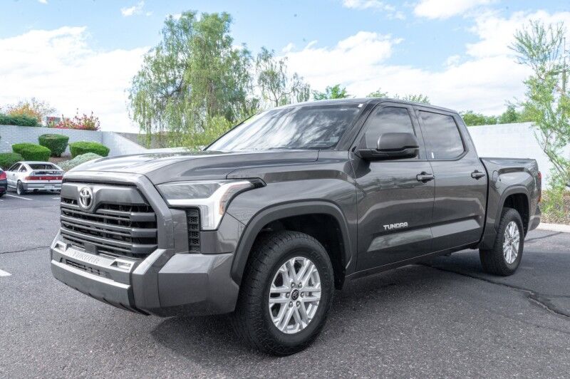 2022 Toyota Tundra 2WD SR5 CrewMax 5.5' Bed Pickup Truck