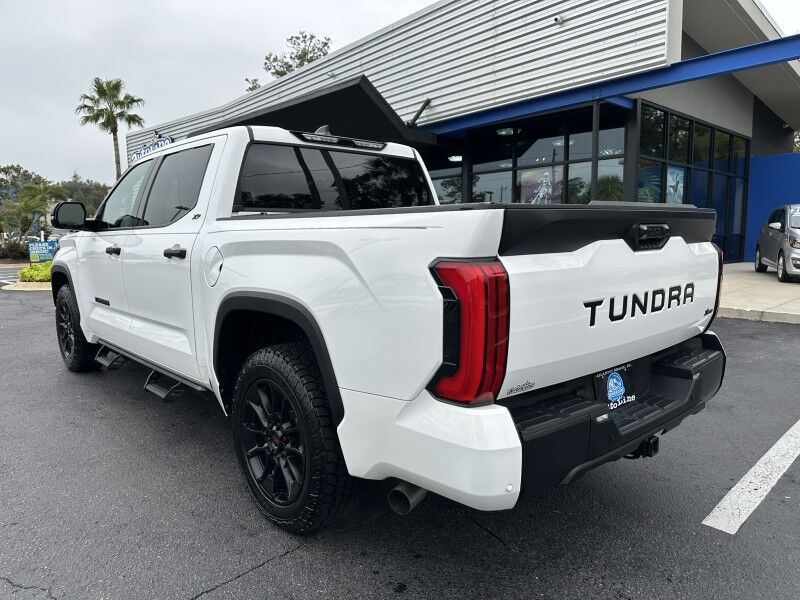 2022 Toyota Tundra 2WD SR5