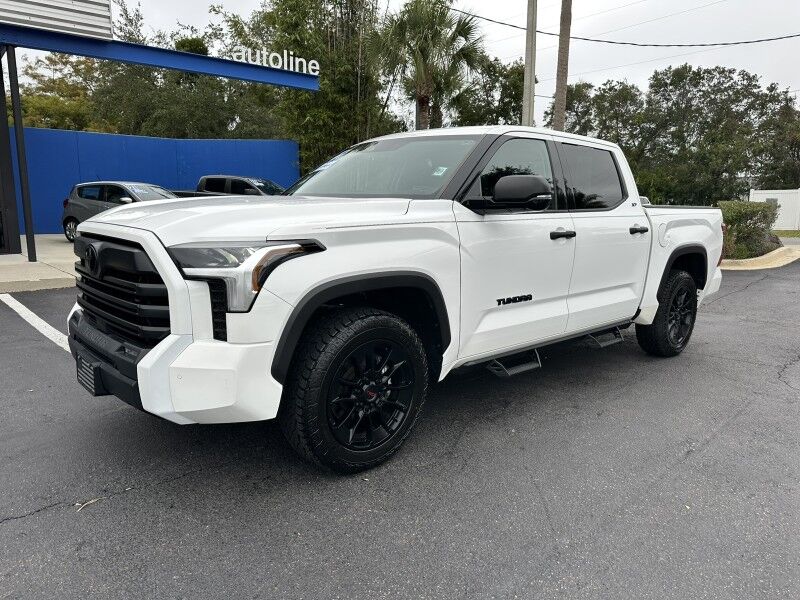 2022 Toyota Tundra 2WD SR5