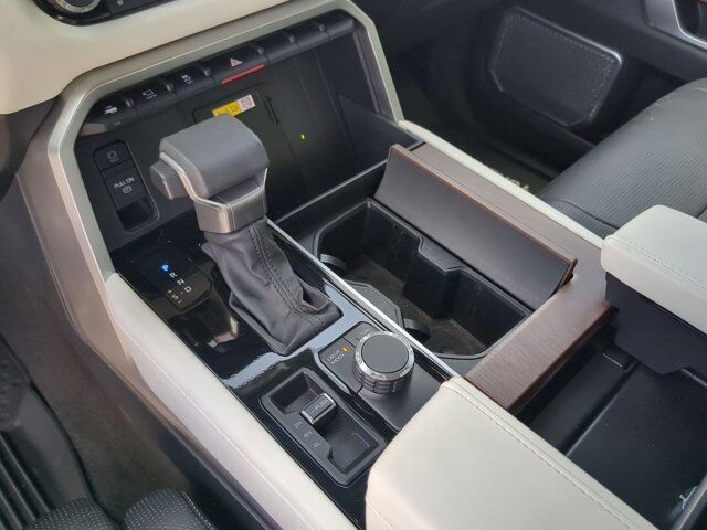 2022 Toyota Tundra 4WD Capstone Hybrid