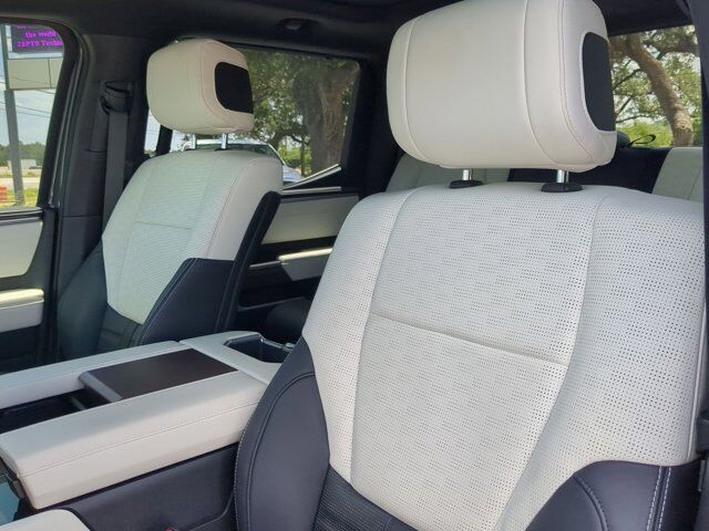 2022 Toyota Tundra 4WD Capstone Hybrid