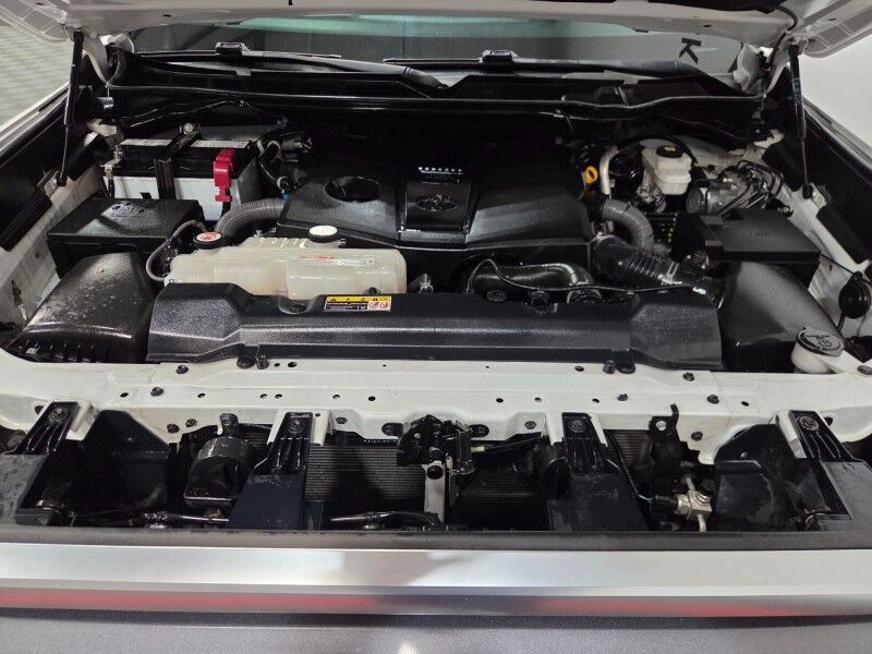 2022 Toyota Tundra 4WD Limited Crew Max 3.4L V6 i-Force Camera Toyo Tires FREE WARRANTY Arlington TX