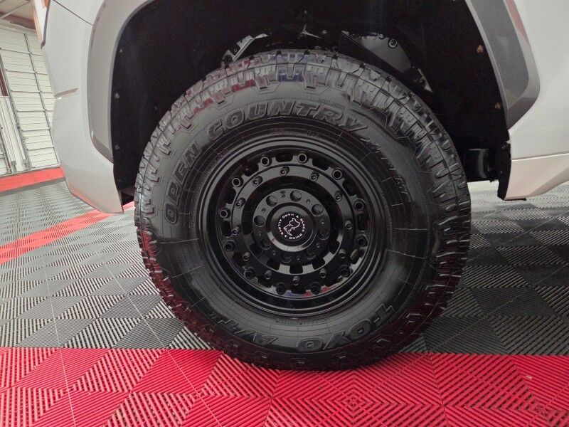 2022 Toyota Tundra 4WD Limited Crew Max 3.4L V6 i-Force Camera Toyo Tires FREE WARRANTY Arlington TX
