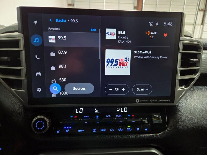 2022 Toyota Tundra 4WD Limited Crew Max 3.4L V6 i-Force Camera Toyo Tires FREE WARRANTY Arlington TX
