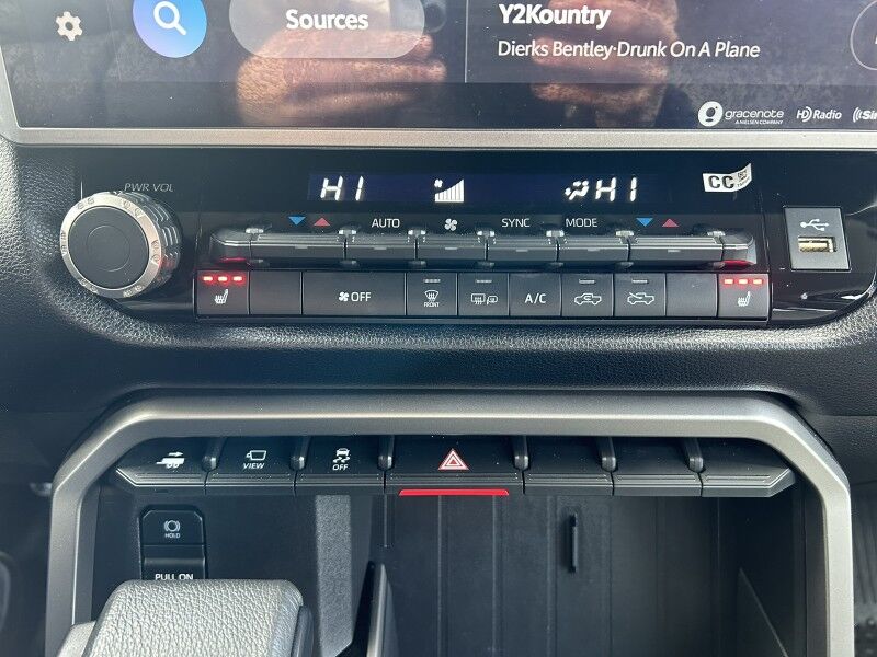 2022 Toyota Tundra 4WD SR5 - TRD SPORT PREMIUM - 1 OWNER Whitinsville MA