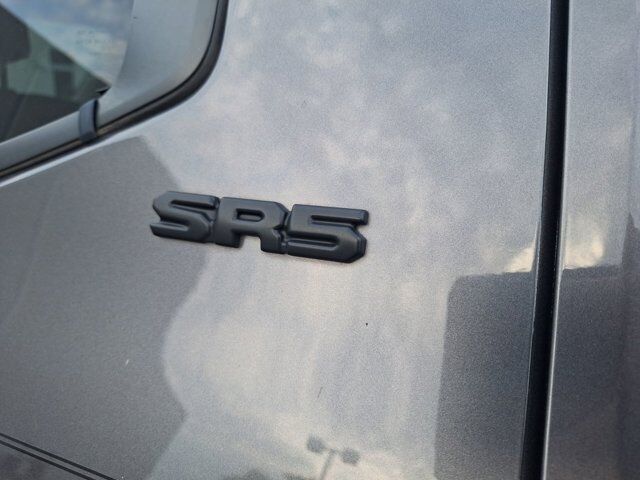 2022 Toyota Tundra 4WD SR5 Hurst TX