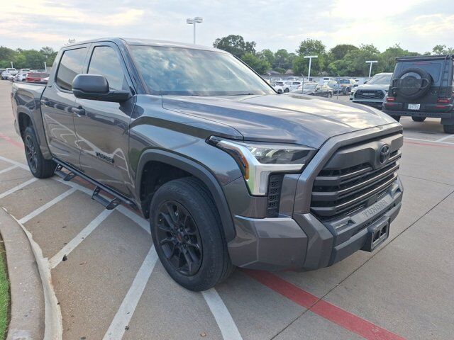 2022 Toyota Tundra 4WD SR5 Hurst TX