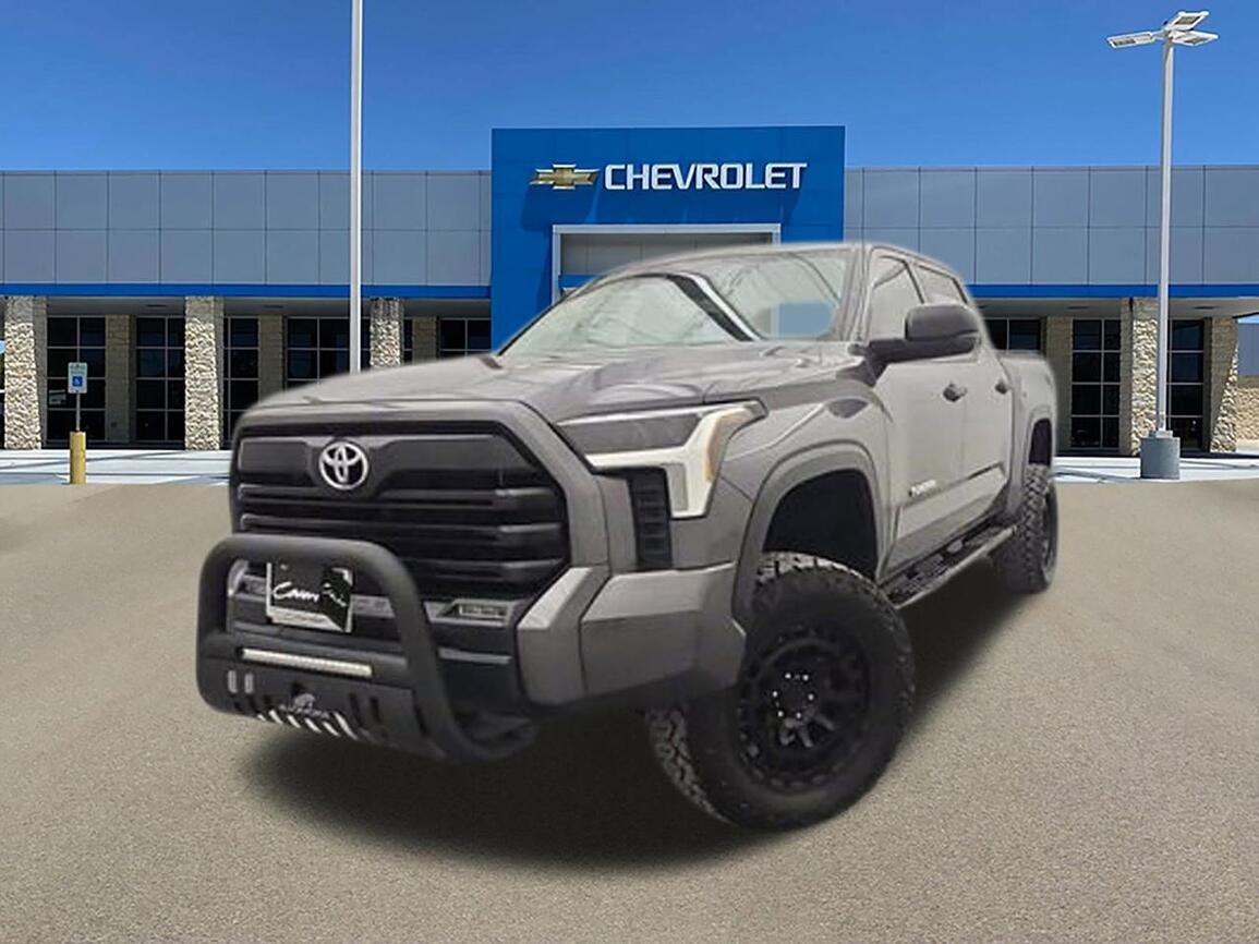 2022 Toyota Tundra 4WD SR5 Inglewood  CA