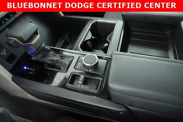 2022 Toyota Tundra 4WD SR5 New Braunfels TX