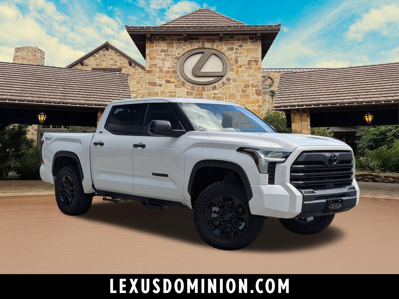 2022 Toyota Tundra 4WD SR5