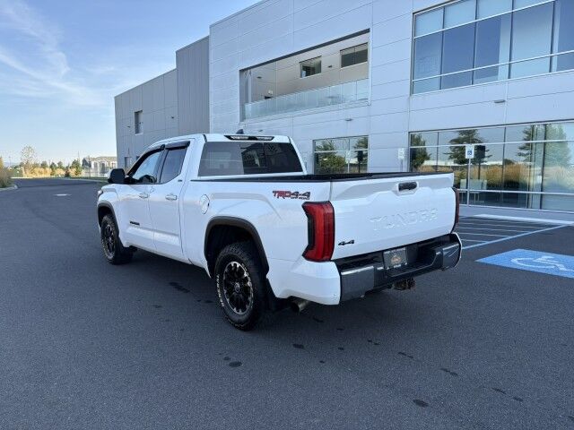 2022 Toyota Tundra 4WD SR5