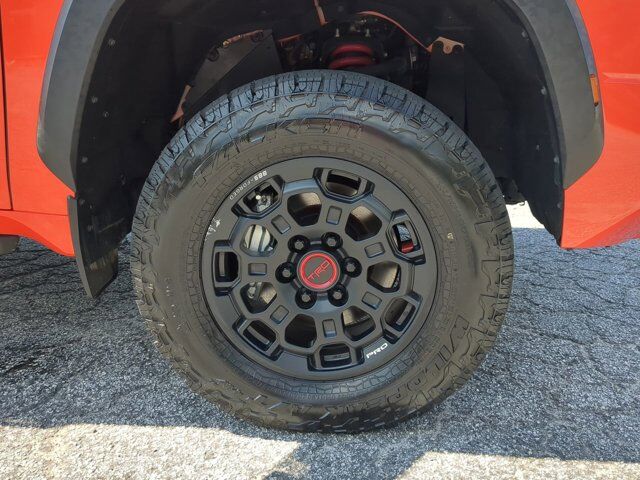 2022 Toyota Tundra 4WD TRD Pro Hybrid Appleton WI