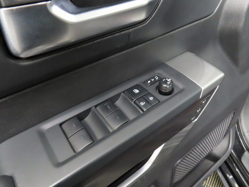 2022 Toyota Tundra 4x4 CrewMax Platinum Fond du Lac WI