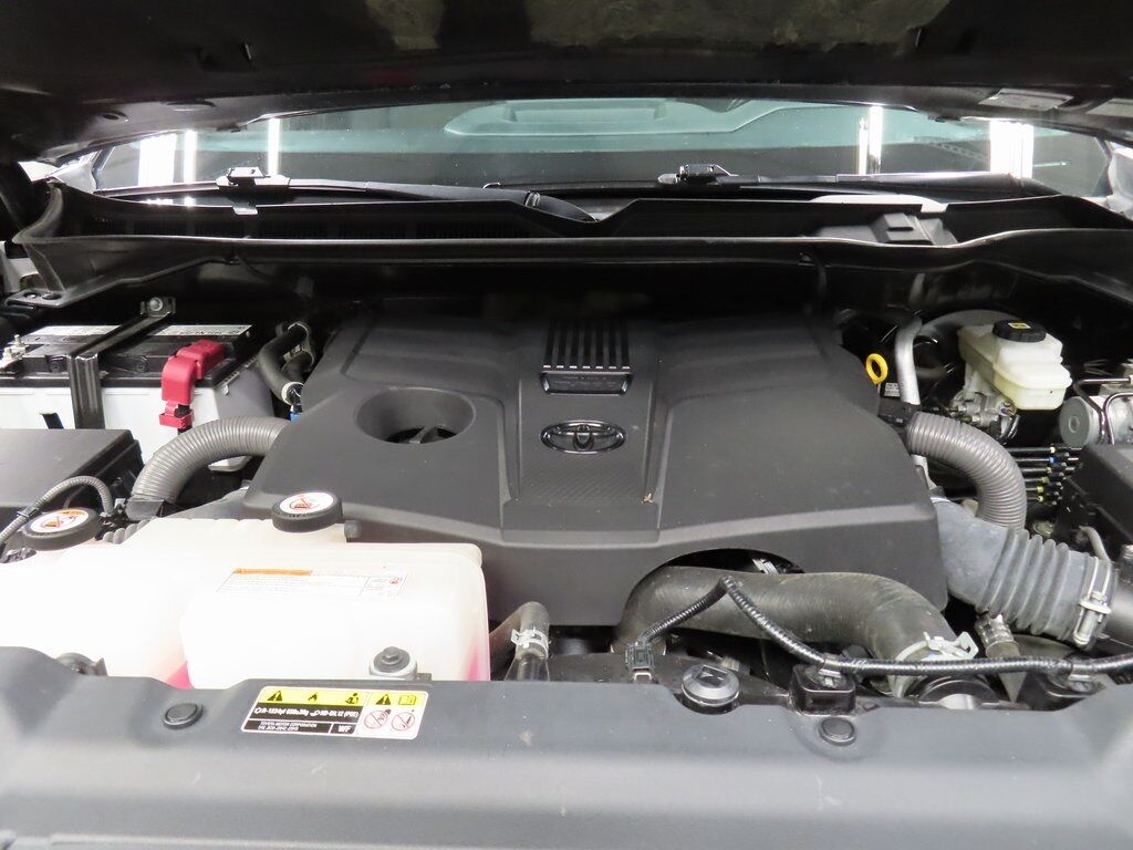 2022 Toyota Tundra 4x4 CrewMax Platinum Fond du Lac WI