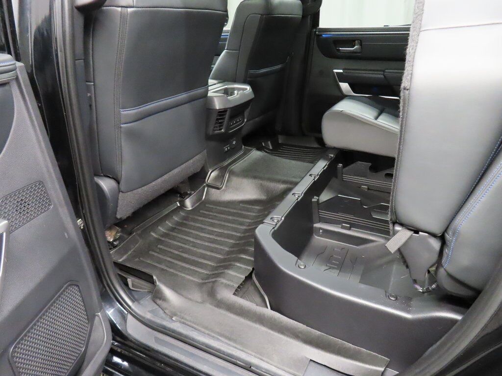 2022 Toyota Tundra 4x4 CrewMax Platinum Fond du Lac WI