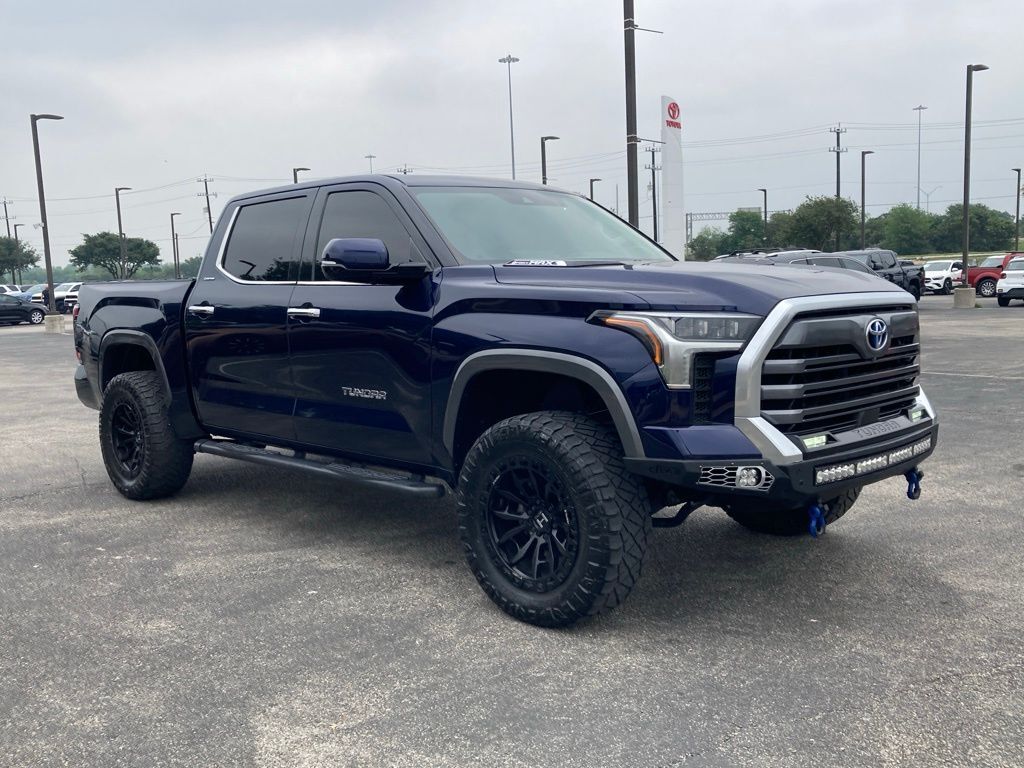 2022 Toyota Tundra Hybrid Limited
