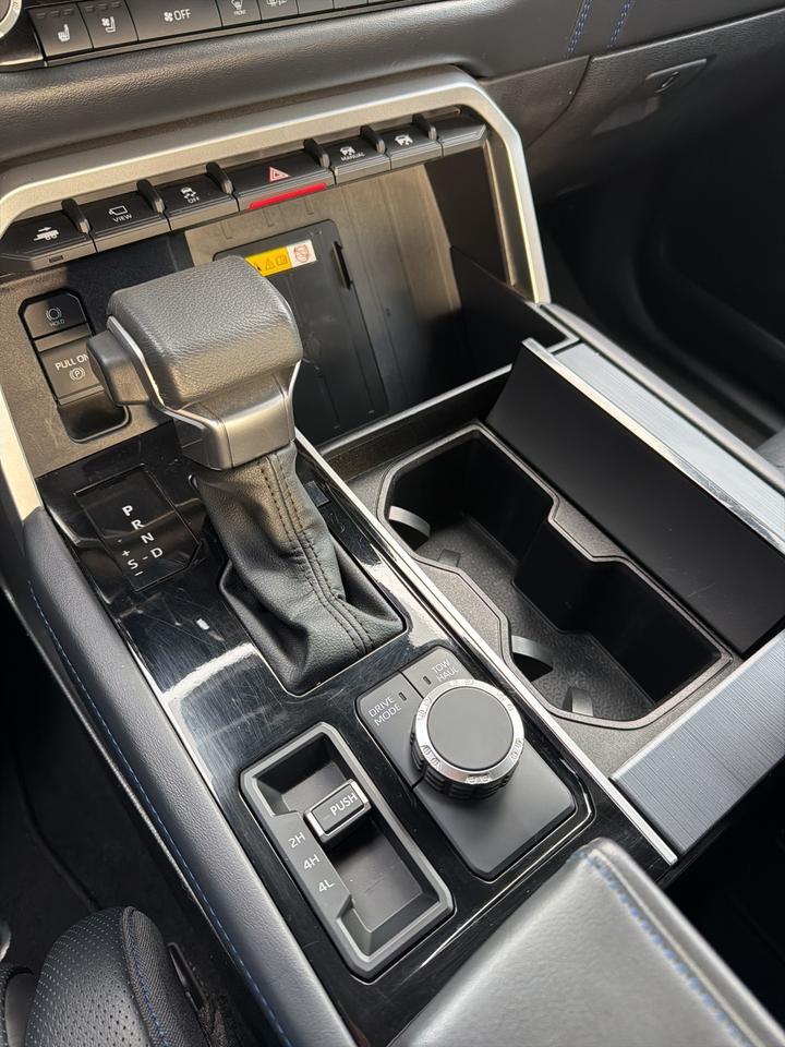 2022 Toyota Tundra Hybrid Platinum Bend OR