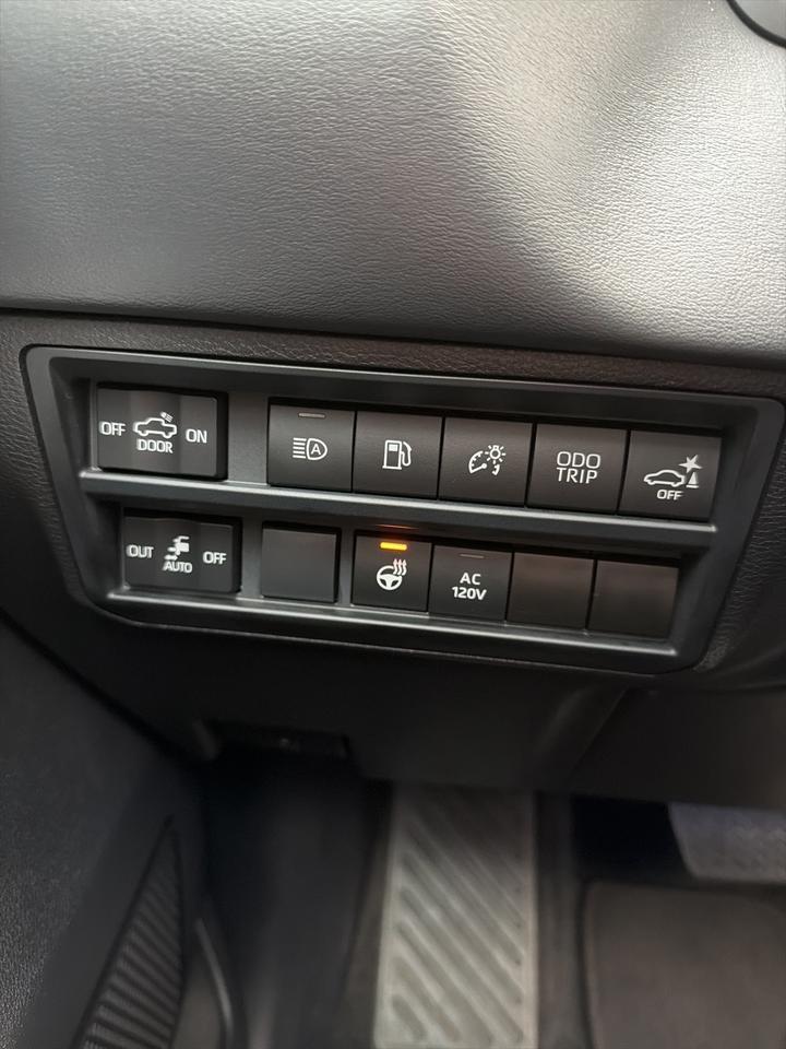 2022 Toyota Tundra Hybrid Platinum Bend OR