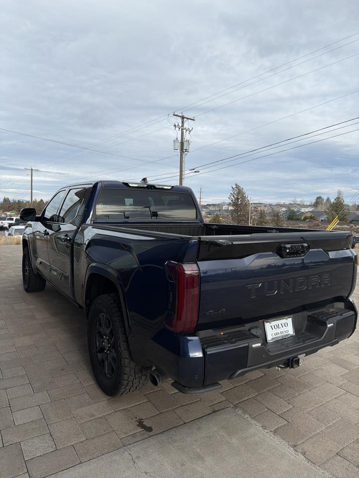 2022 Toyota Tundra Hybrid Platinum Bend OR