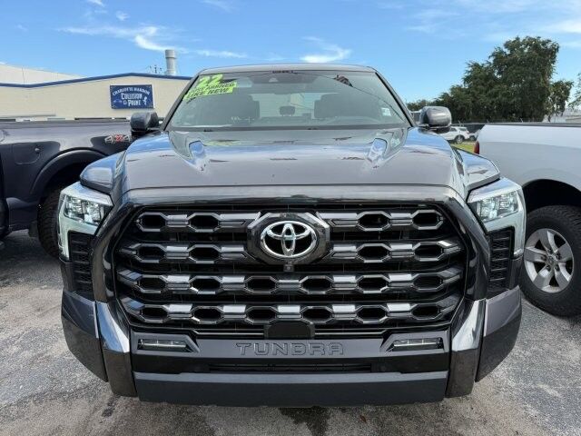 2022 Toyota Tundra Platinum