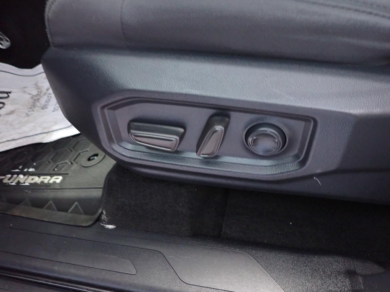 2022 Toyota Tundra SR 4WD DOUBLE CAB Listowel ON