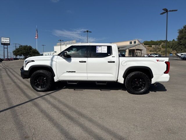 2022 Toyota Tundra SR5  TX