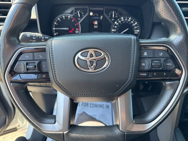2022 Toyota Tundra SR5  TX